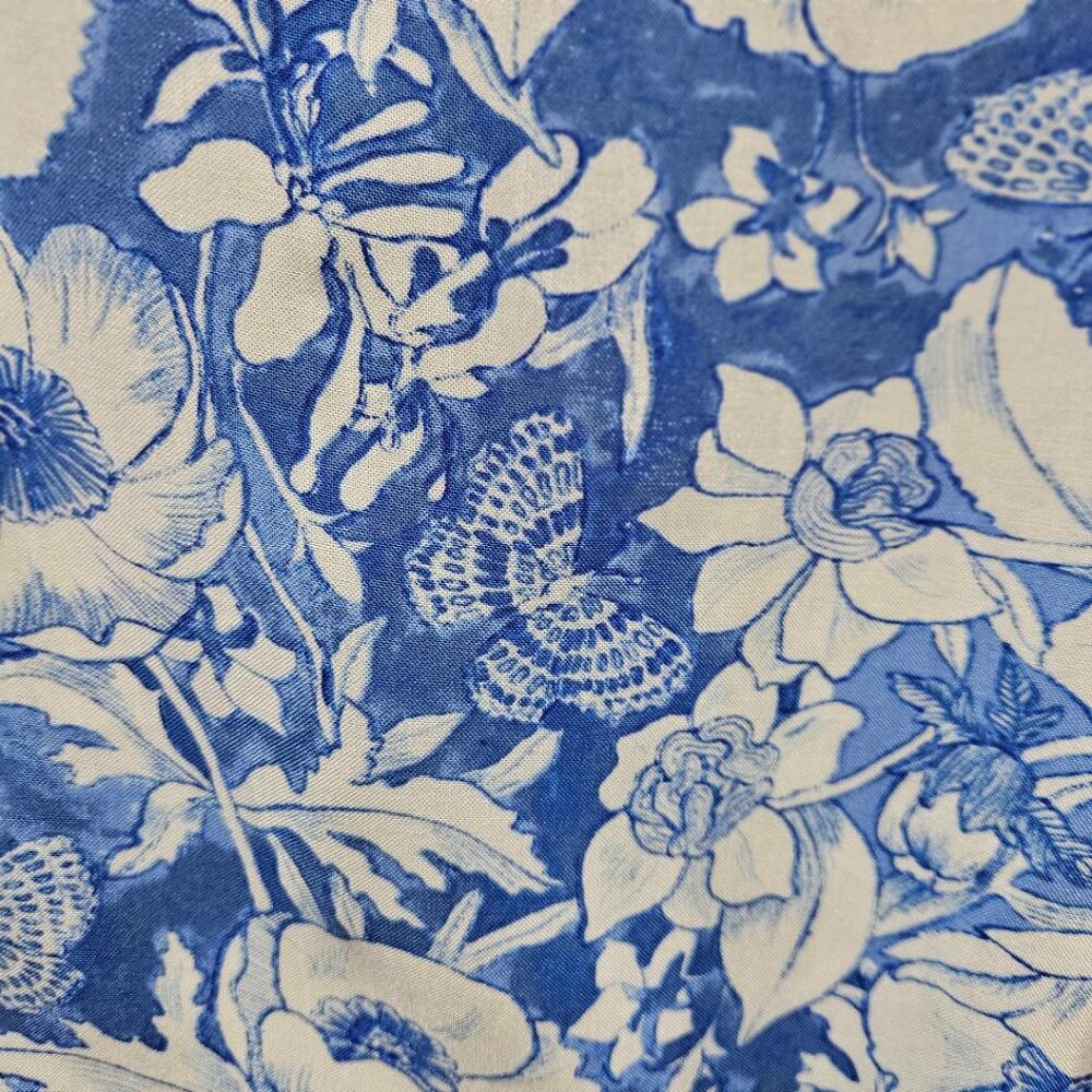 WOMAN WITHIN BLUE WHITE FLORAL CLOISONNE SLEEVELESS SCOOP NECK TANK TOP 2X - 4X - Picture 5 of 13